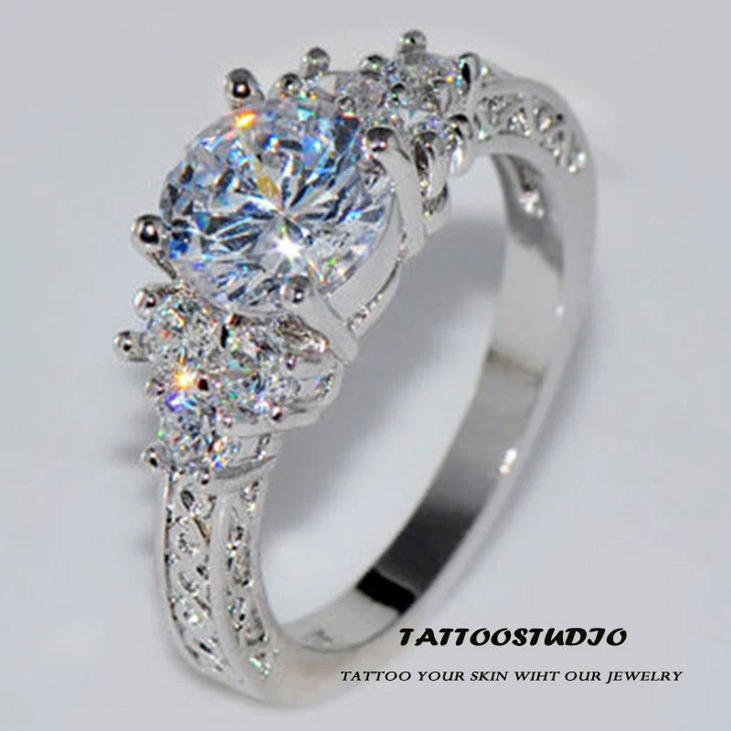 Moissanite Artificial Diamond Jewelry - Perfect Wedding Gift for Girlfriend