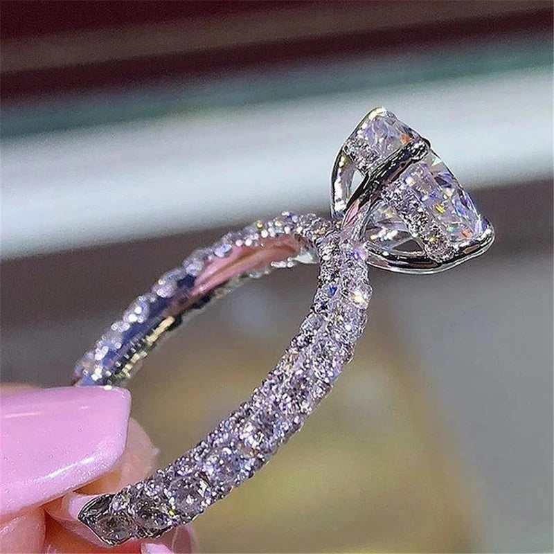 Exquisite Silver Engagement Ring - White Zircon Bridal Jewelry for Women